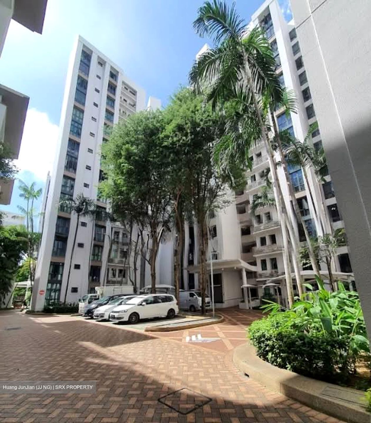 East Meadows (D16), Condominium #555543621